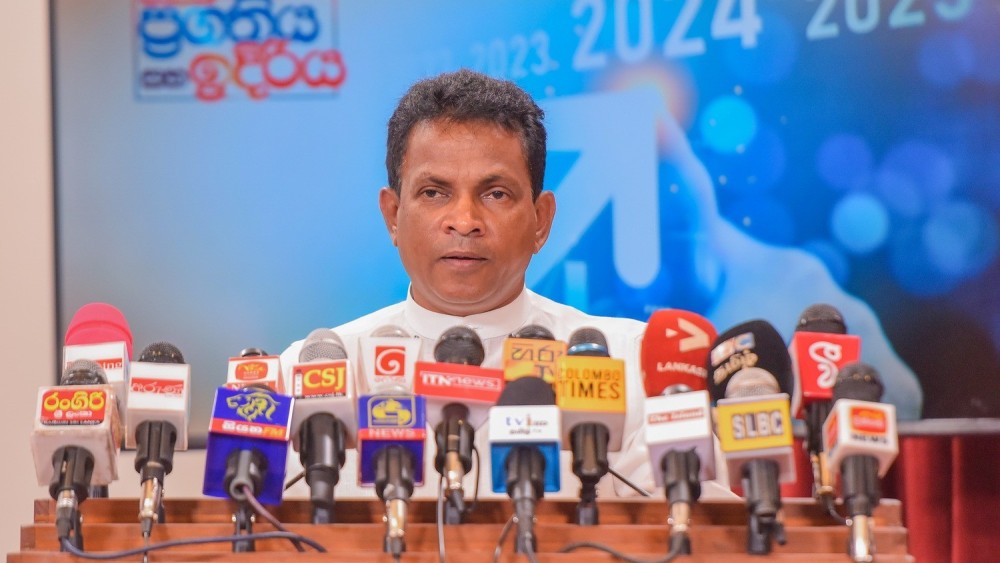 எந்தவொரு சுற்றுச்சூழல் சட்டத்தையும் தலைகீழாக மாற்ற வேண்டாம்