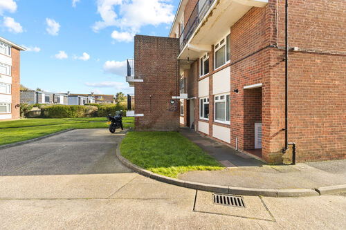 Roselands Avenue, Eastbourne