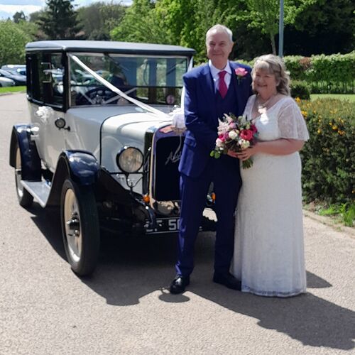 Gallery | Wedding Cars Harpenden, St Albans, Watford, Hemel Hempstead | Heritage Classic Cars
