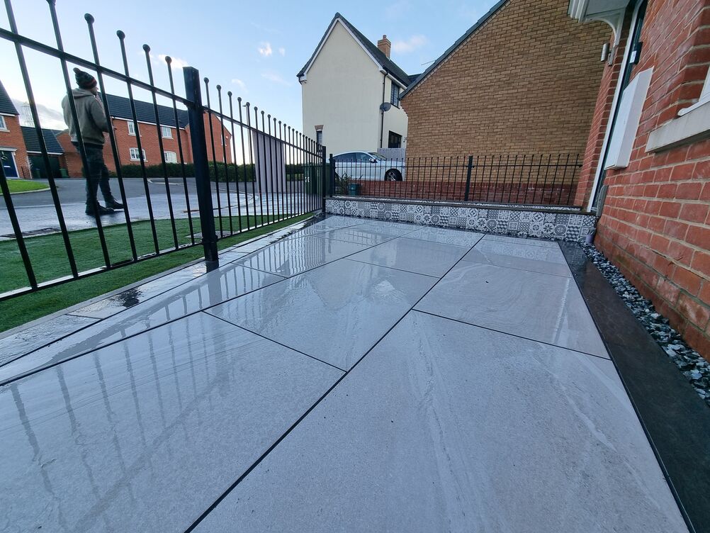 Gallery | Hd Landscaping | Landscape Gardening | Garden Maintenance Leighton Buzzard | Garden Design Bedfordshire