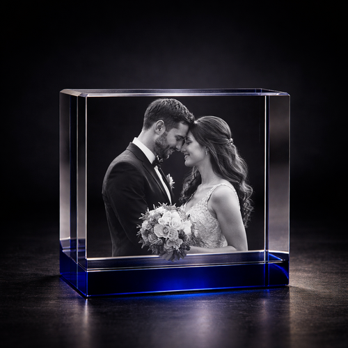 Rio 3D Crystal Block – Ocean Blue Base (XXL)