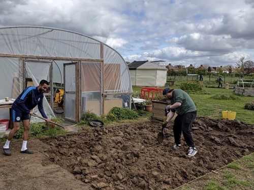 Adults Gardening Group | Heston In The Community 