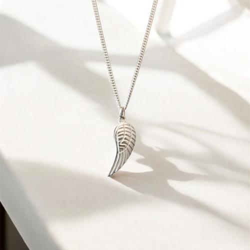 Angel wing pendant