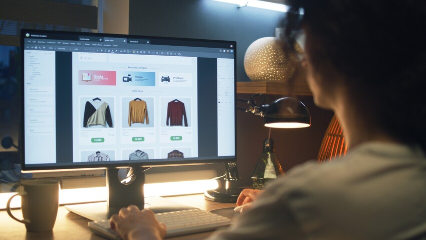 Fixed Fee Contracts for Social Media Freelancers in the UK