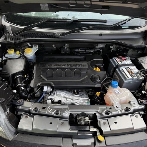 2015 Fiat Doblo XL Camper Van 2.0 M-JET 2 Berth - Pro Conversion