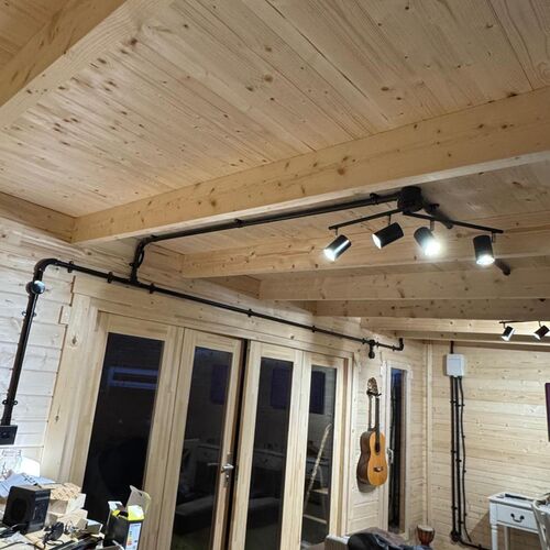 Gallery | Innovative Energy Systems Ltd | Emergency electrician Woking | Fuse board/Consumer unit replacement | Electrician Woking