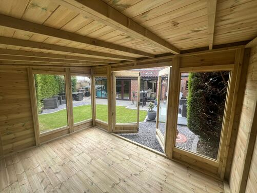 #SHP008 13x10 Pent Summer House