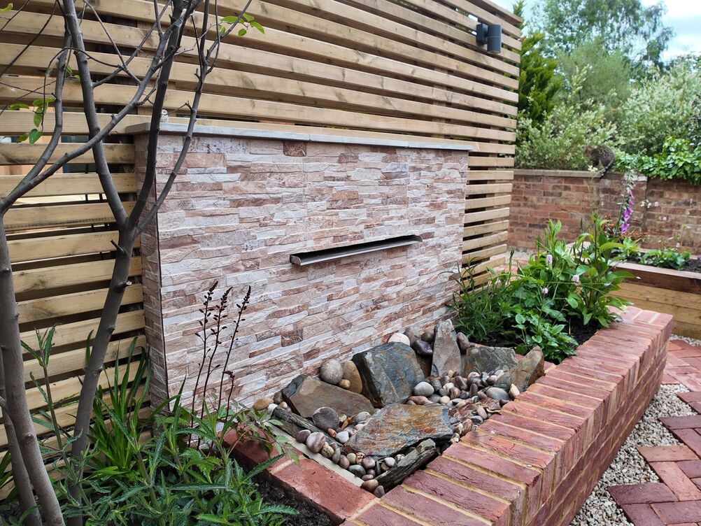 Gallery | Hd Landscaping | Landscape Gardening | Garden Maintenance Leighton Buzzard | Garden Design Bedfordshire