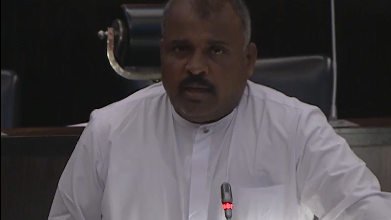 வட்டுக்கோட்டை பொலிஸாராலானபடுகொலைகளை அம்பலப்படுத்திய கஜேந்திரன் எம்.பி