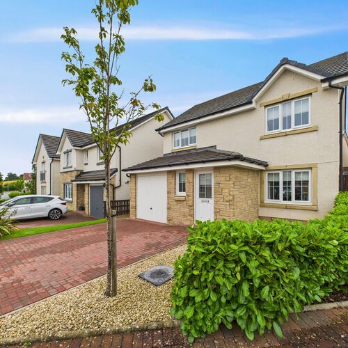 Troon Walk, Kilmarnock