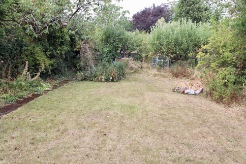 Loughborough Road, Birstall, LE4 3EE