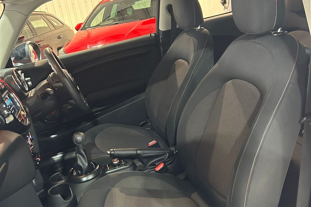 MINI Hatch 1.5 Cooper II 3dr