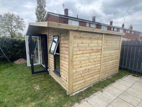 #PVC107 18x10 Apex Reverse Summer House