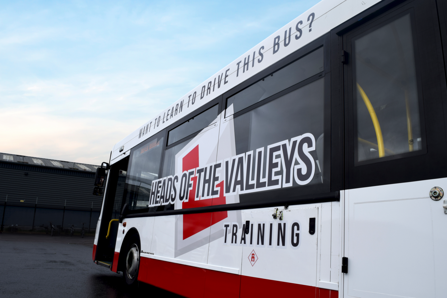 Heads of The Valleys - Alexander Dennis Enviro 300