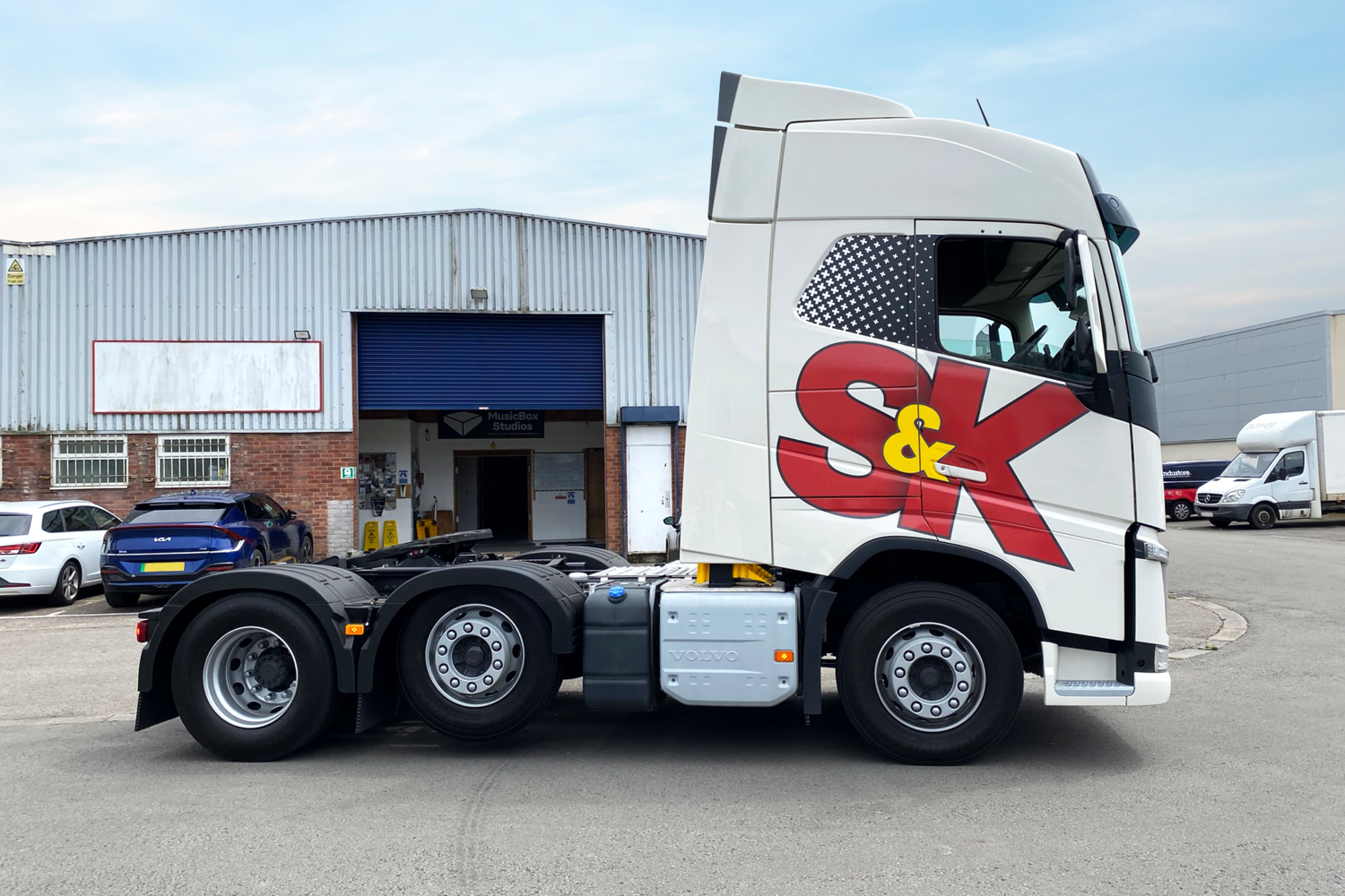 S&K Haulage - 12x Volvo FH4