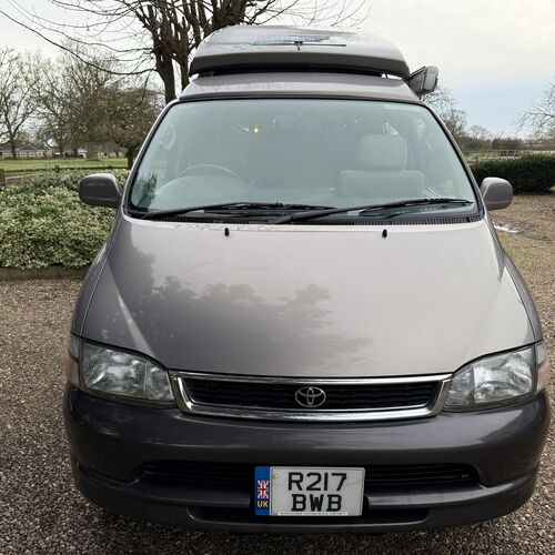 Wellhouse Toyota Granvia Luxury Camper Van 4 Berth - Automatic 4WD