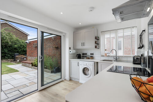 Seven Sisters Road, Eastbourne