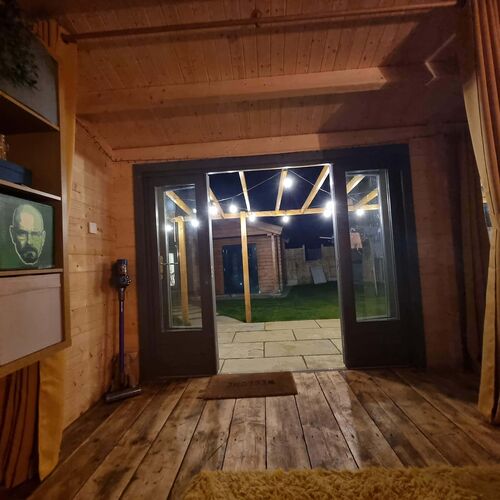 Garden office and quiet space