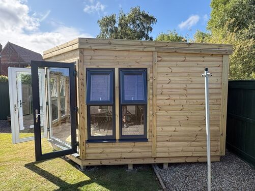 14x14 Corner Summer House