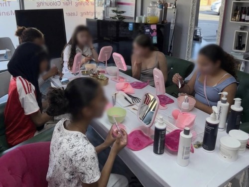 Girls beauty workshop  | Heston In The Community 