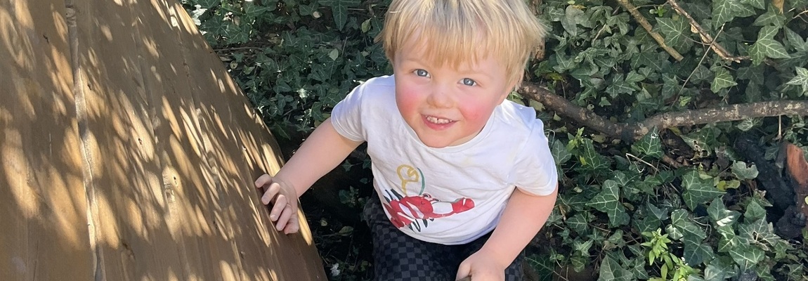 Cartref | Meithrinfa Miri Mawr