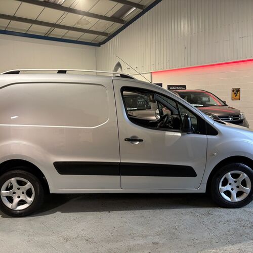 2012 (12) PEUGEOT PARTNER L1 1.6 HDi DIESEL 850 S 4 DOOR 