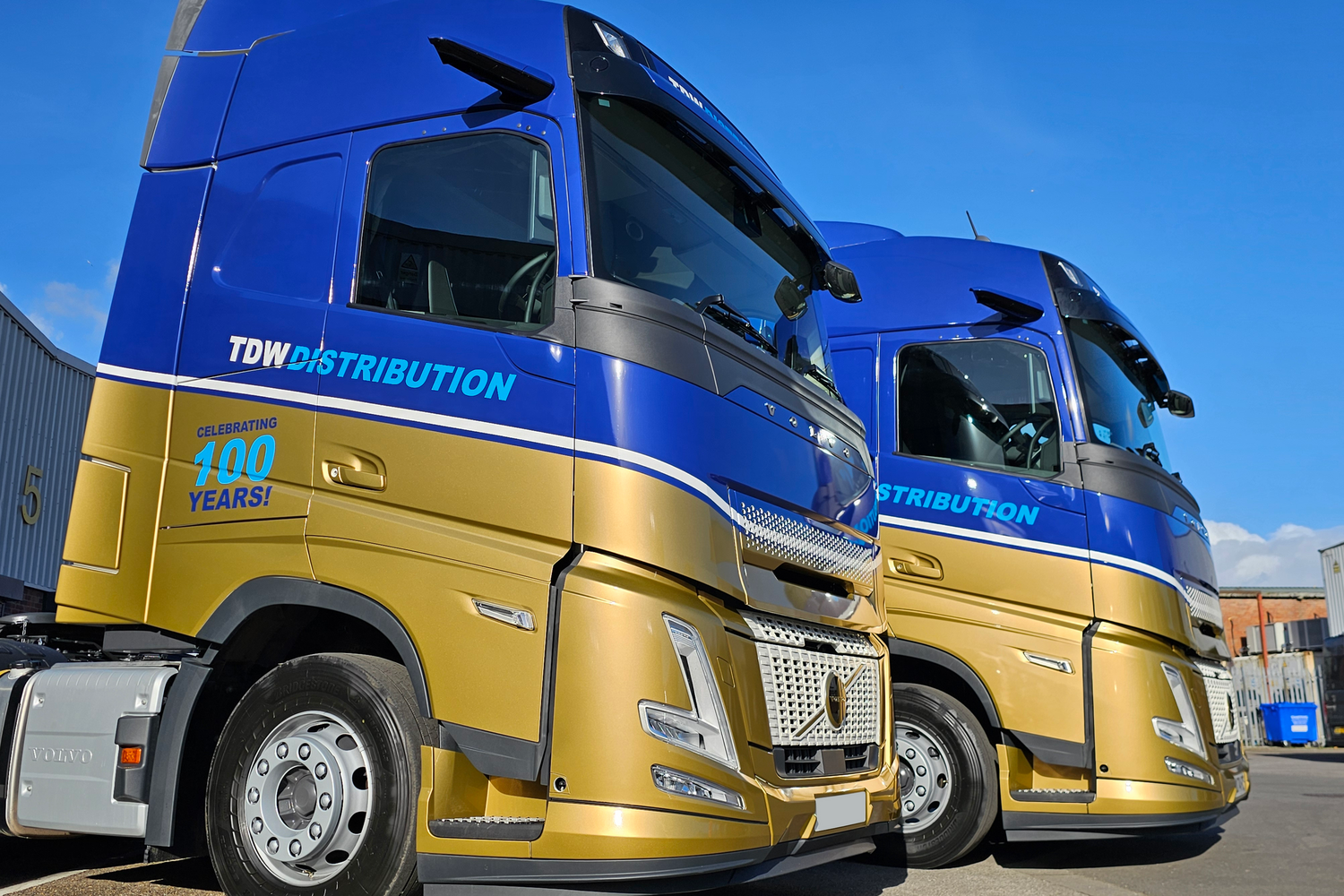 TDW Distribution - 5x Volvo FH5