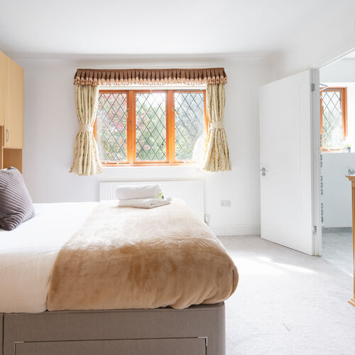 The Oaks, Watford WD19 4LR