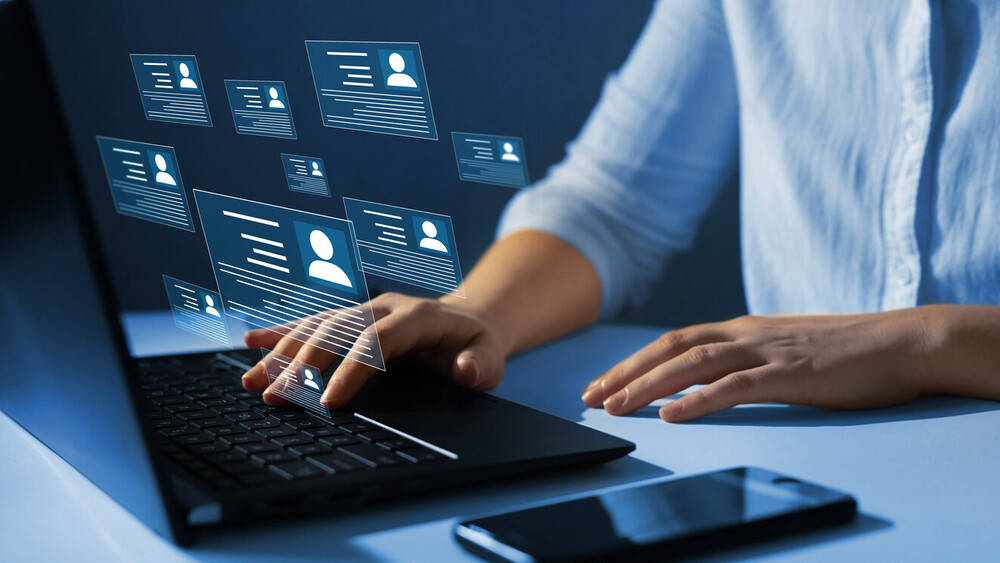 Boosting Employee Morale and Improving Employee Retention Rates: Tips for a Happier Workplace