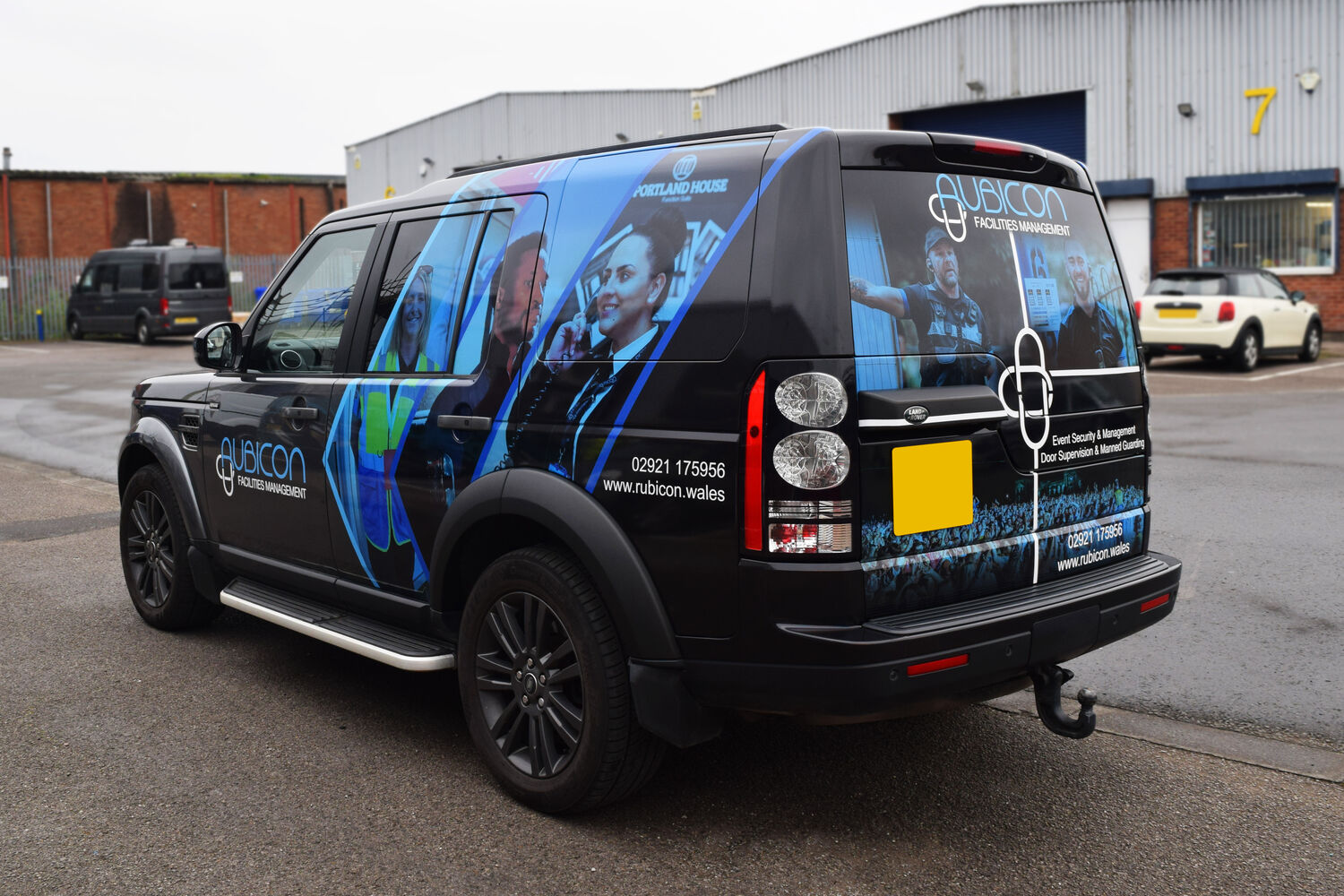 Rubicon Wales - 2x Land Rover Discovery