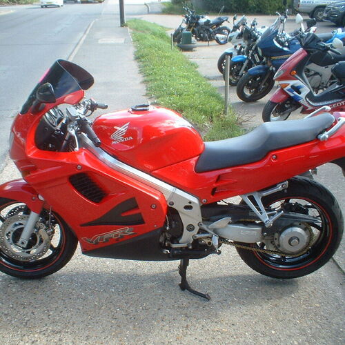 HONDA VFR750