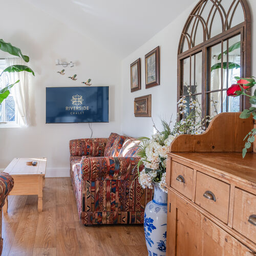 Little Tolpitts Lane, Watford WD18 9QG