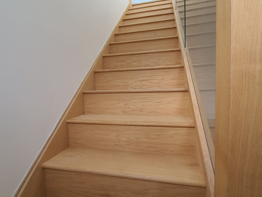 3 bedroom house with glass apex