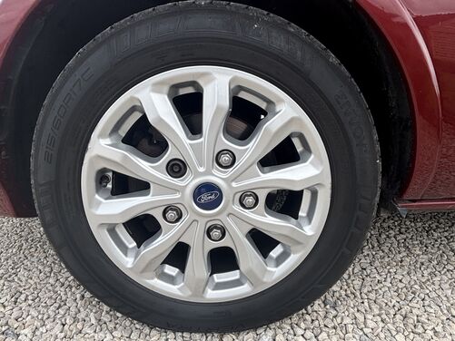 Ford Tourneo Custom Auto 8 Seater