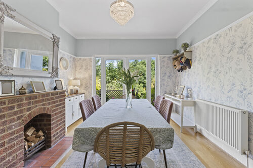 Kings Avenue, Eastbourne