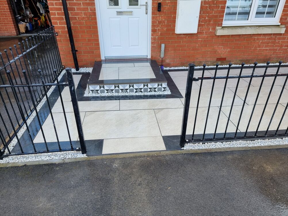Gallery | Hd Landscaping | Landscape Gardening | Garden Maintenance Leighton Buzzard | Garden Design Bedfordshire