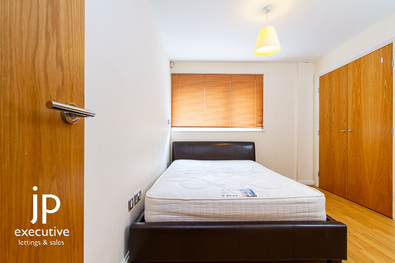 CENTURY WHARF CARDIFF BAY GROUND FLOOR UNFURNISHED TWO BEDROOM APARTMENT. 