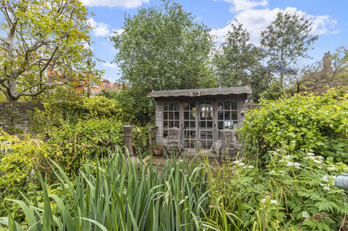 Saffrons Road, Eastbourne