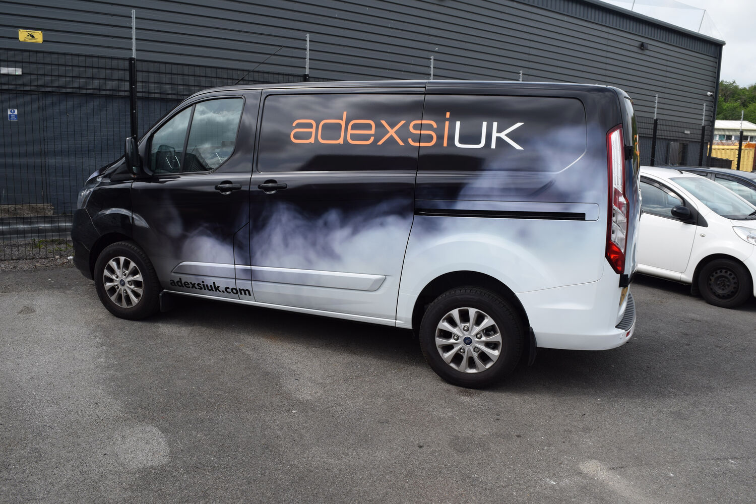 Adexsi - 3x Ford Transit Custom