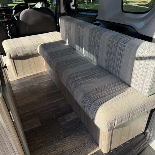 2015 (65)reg Fiat Doblo 1.6 M-Jet Camper Van - 1 Owner - 15222 miles