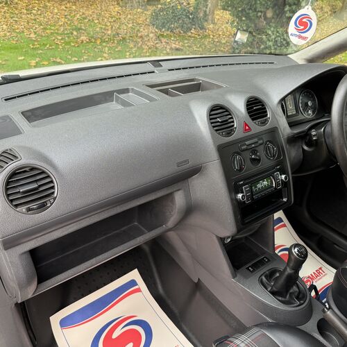 2014 (64)reg VW Caddy 1.6TDi Camper Van 2 Berth - Pro Conversion - High Spec