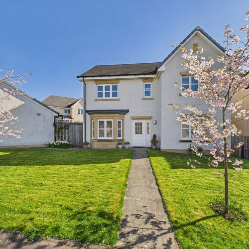 16 Martnaham Way, Alloway