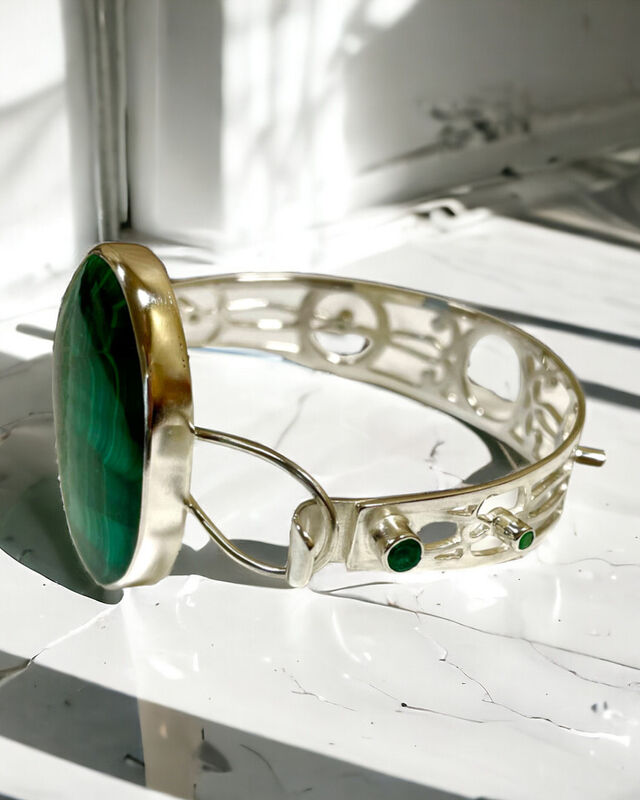 'Daydream' Torque Bangle