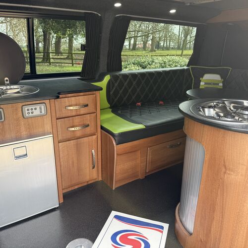 2014 VW Transporter T5 T30 Startline 2.0TDi - Viper Green