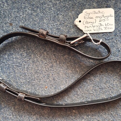 False Martingale - Pony *Secondhand*