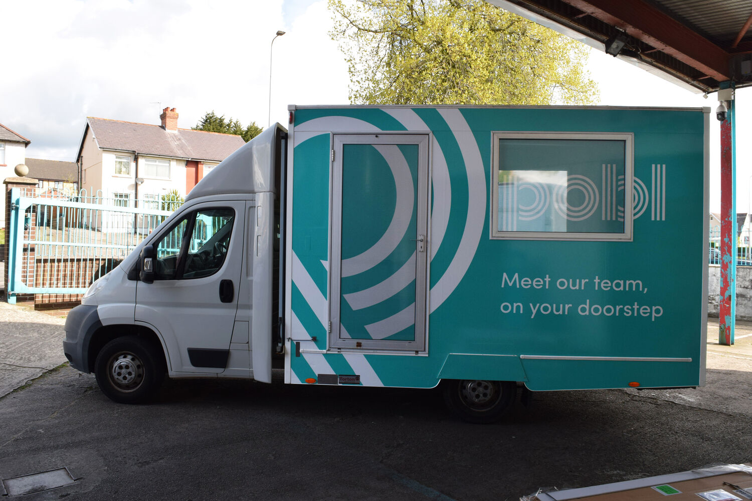 Pobl Group - Citroen Relay Cab Exhibition Trailer