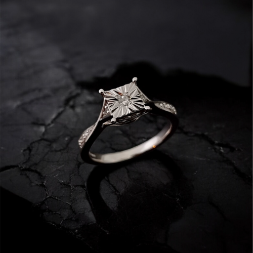 Gallery | Aura Jewellers | Jewellery repairs and alterations, Brownhills | Jewellery specialists, West Midlands Jewellers | Bespoke jewellery, Hand engraving, Valuations