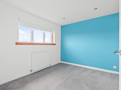 Pirleyhill Gardens, Falkirk, FK1 5NB