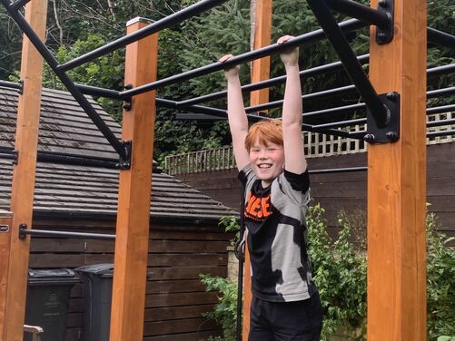 Monkey bars and wing bar package