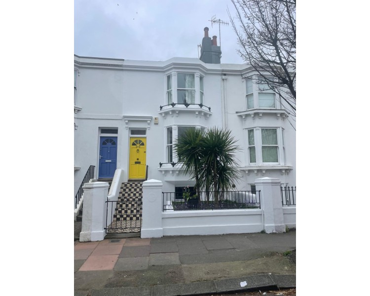 Property Painters Ltd  | Painter and Decorator in Brighton | Painter and Decorator in Hove | Painting and decorating in Brighton